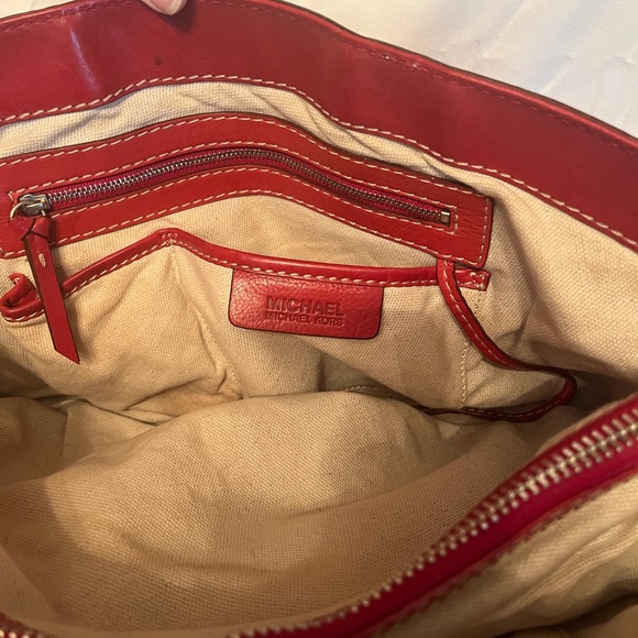 Micheal Kors Red satchel - Picture 4 of 5